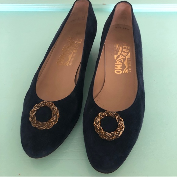 Vintage Salvatore Ferragamo Navy Suede Flats - Picture 3 of 11